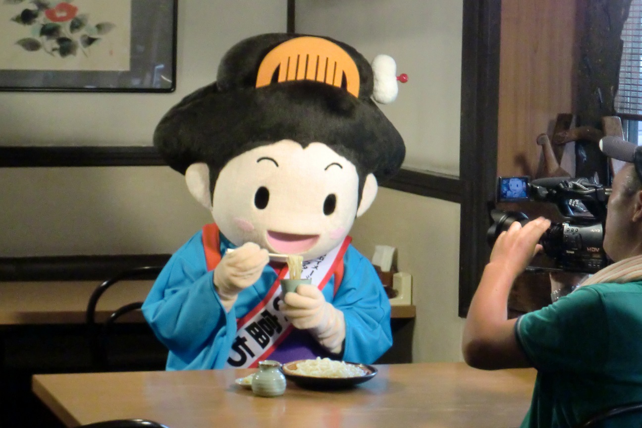 「お富ちゃんとまゆ美人」関西テレビ登場!