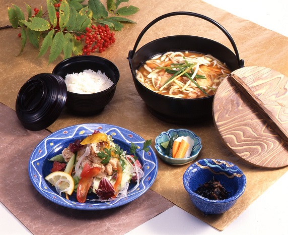 こしねグランプリとみおかご当地美食選手権開催