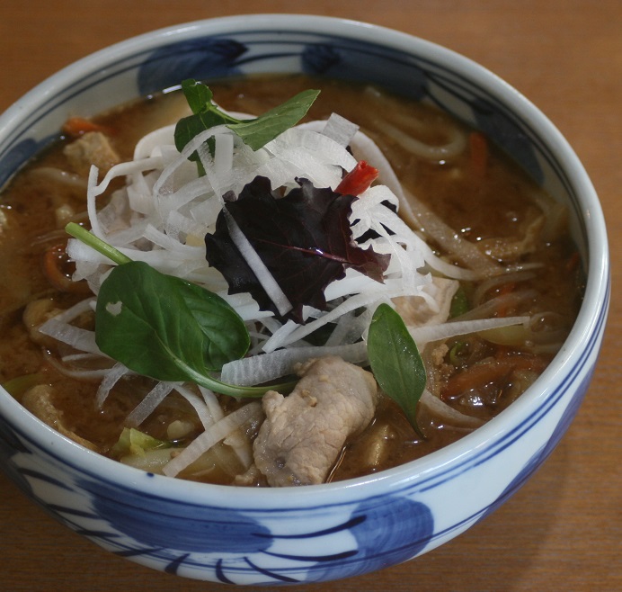 富岡シルク田舎うどん出ています。