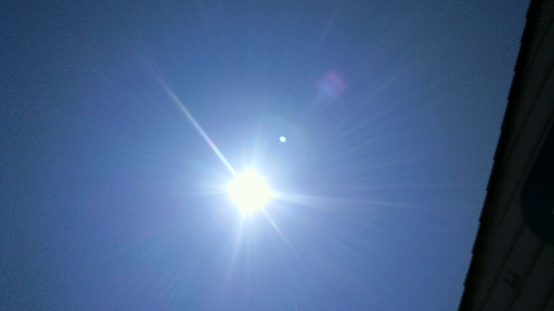 太陽+月