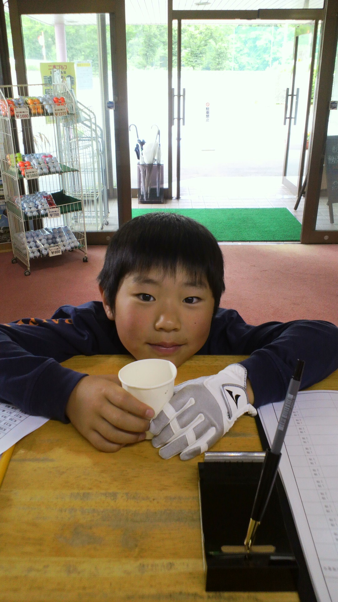 小3