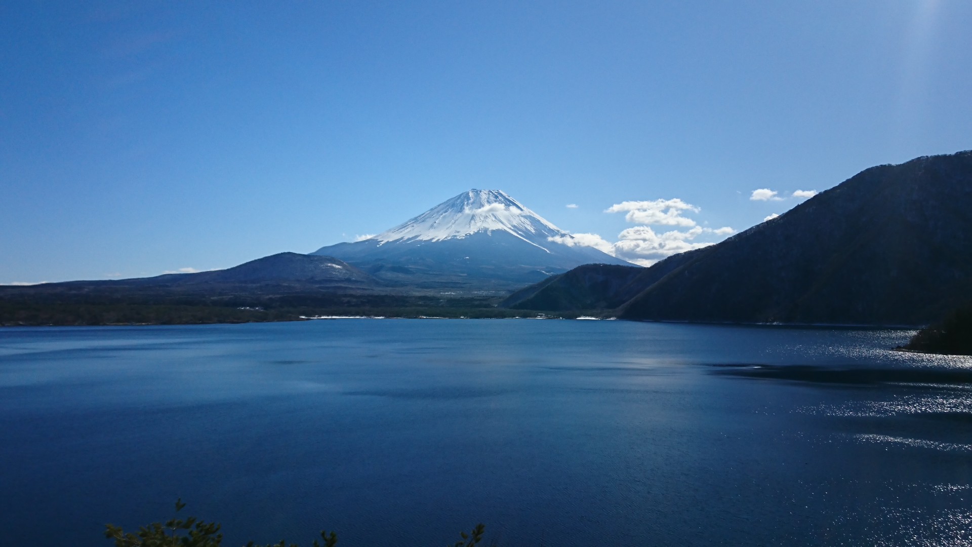 本栖湖…