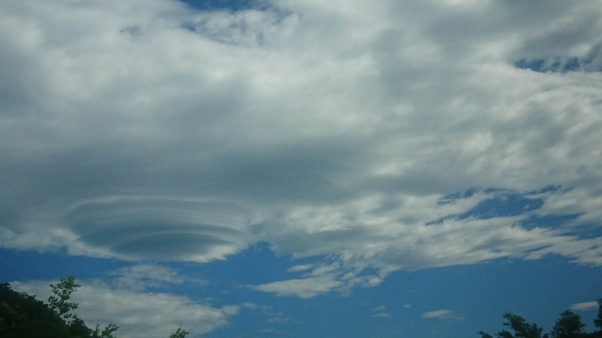 変な雲‼