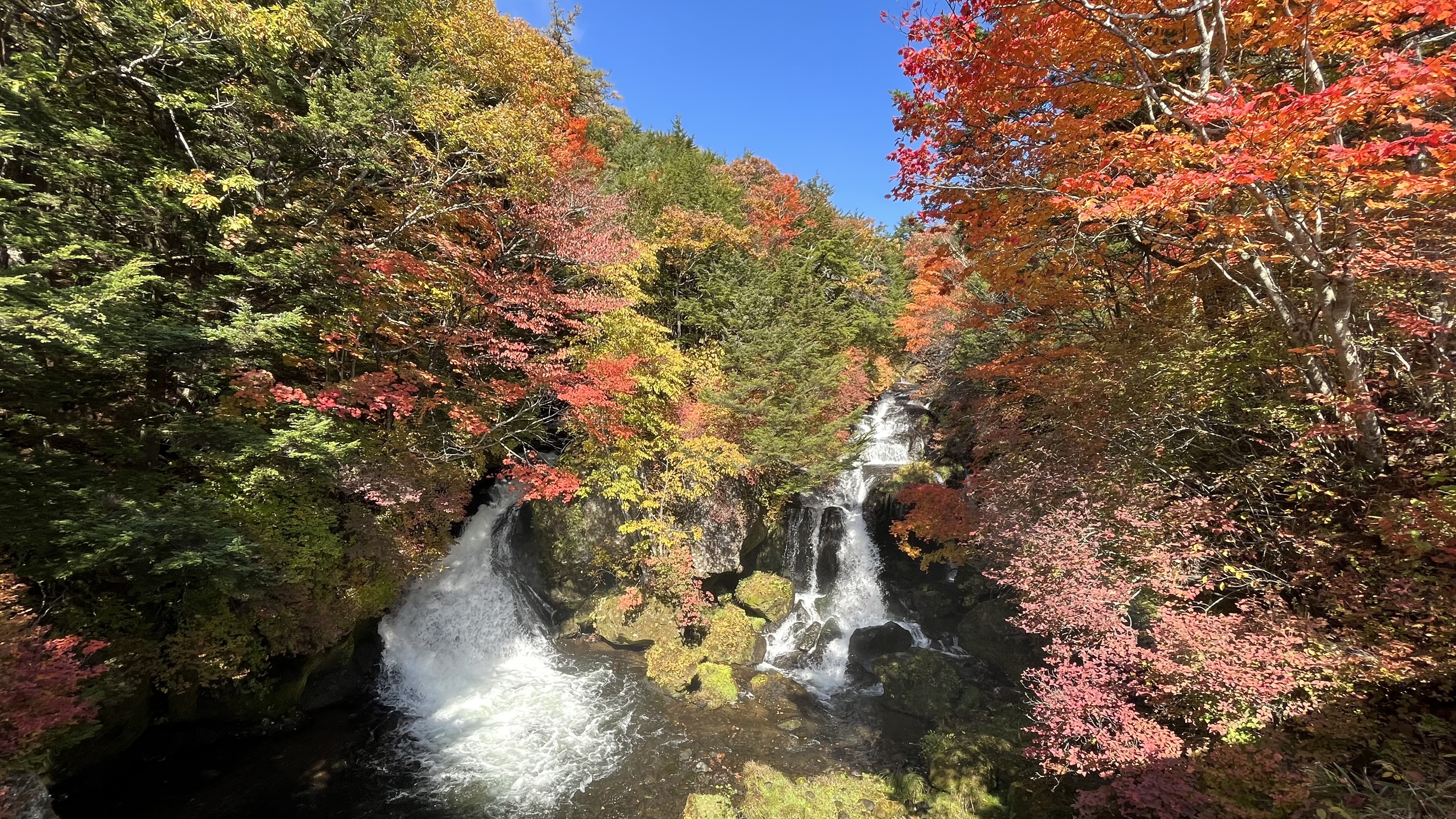 竜頭の滝…