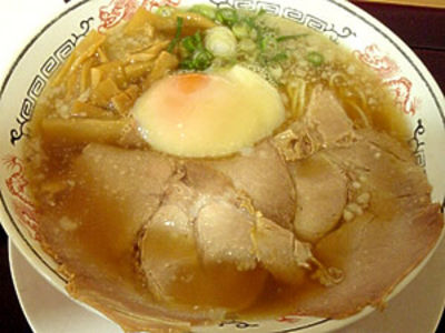 意外と美味しいラーメン『丸醤屋』