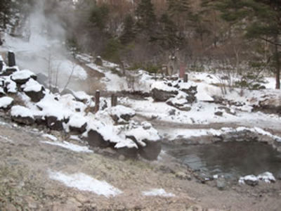寒い冬の草津温泉