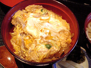 美味しい親子丼を発見！！