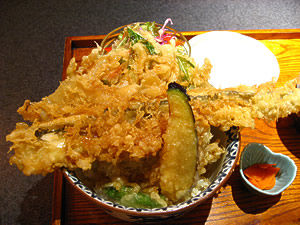 美味い！！特大穴子丼です。