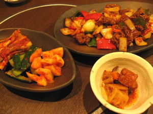 本場韓国の料理を味わえる