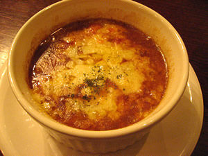 カフェで食べるカレー