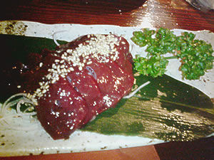 馬刺し