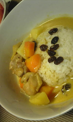 今日はカレーです