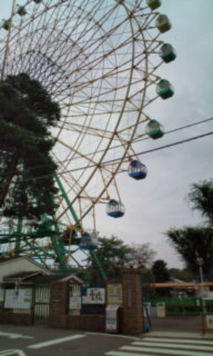 華蔵寺公園で遊んでい…